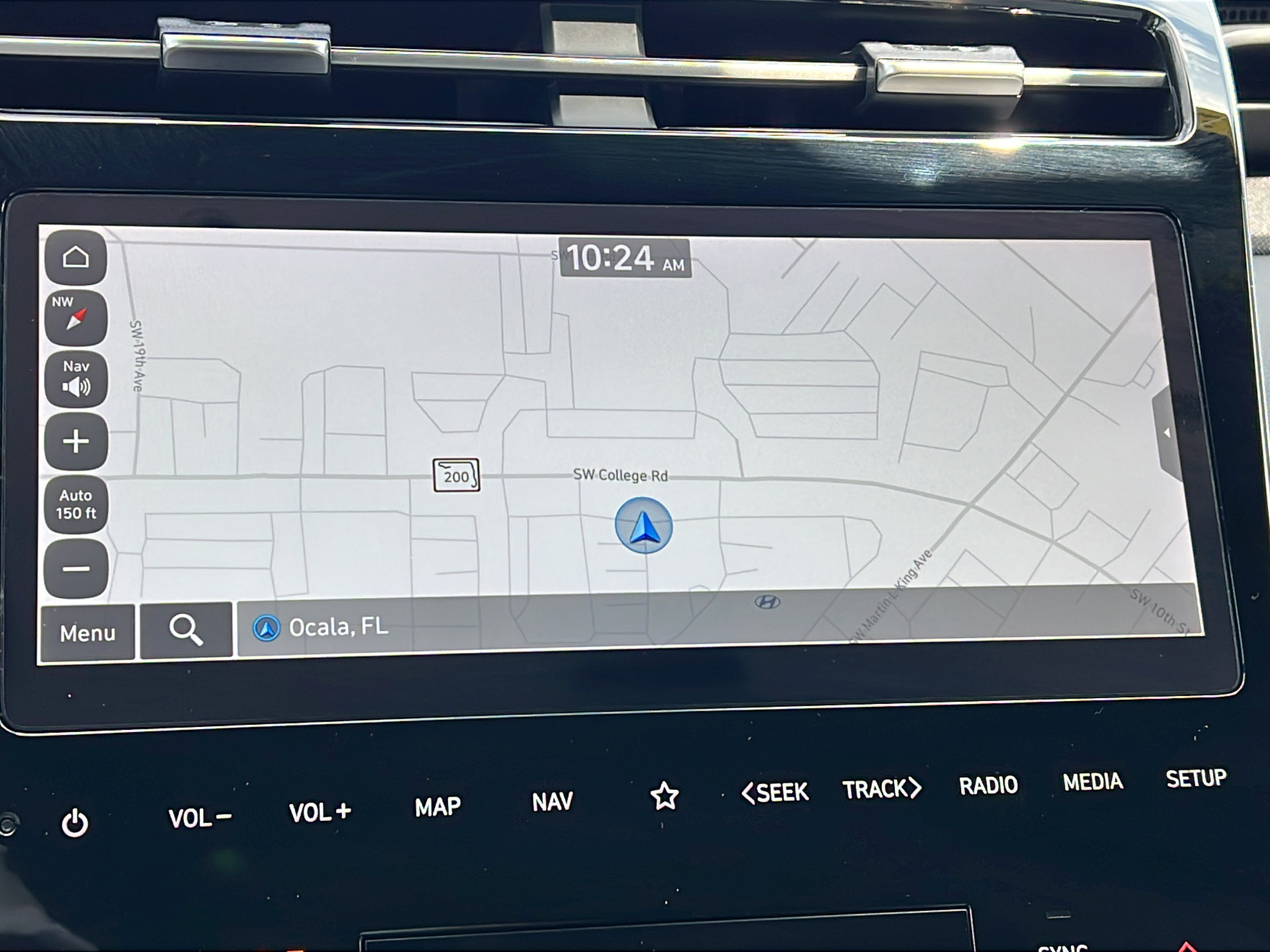Certified 2023 Hyundai Santa Cruz Limited AWD/4WD image 18