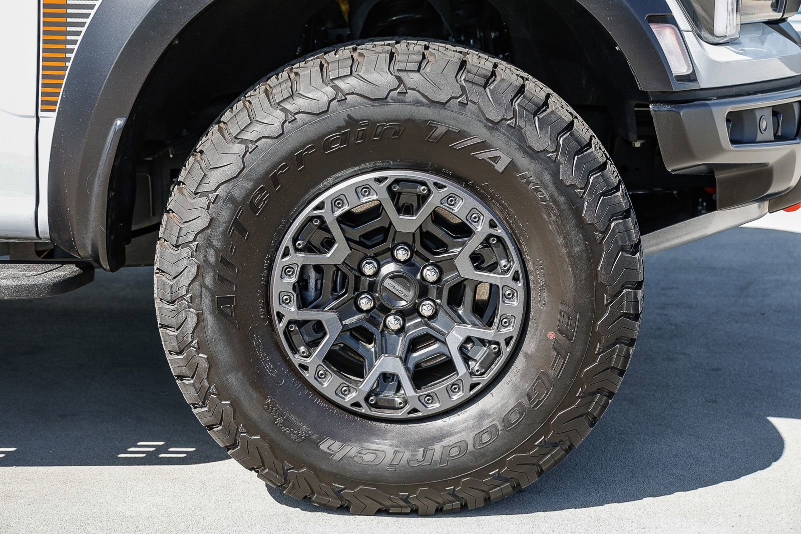 Used 2025 Ford F150 Raptor w/ Equipment Group 803A Raptor R image 9