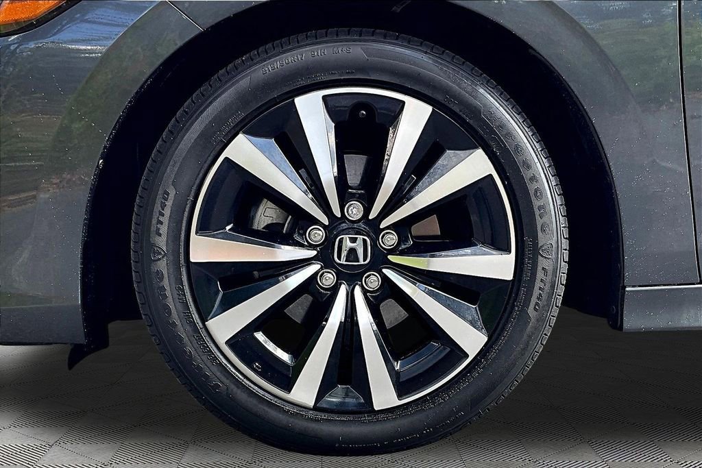 Certified 2023 Honda Civic EX image 24