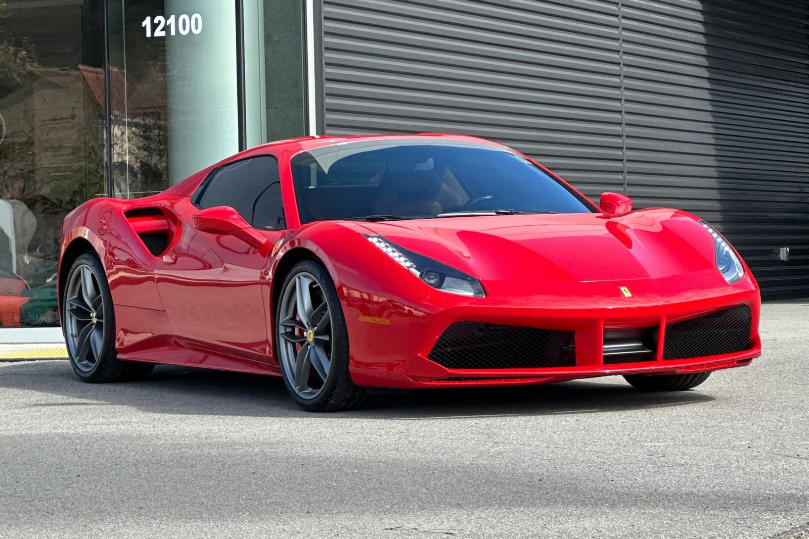 Used 2017 Ferrari 488 Spider RWD image 10