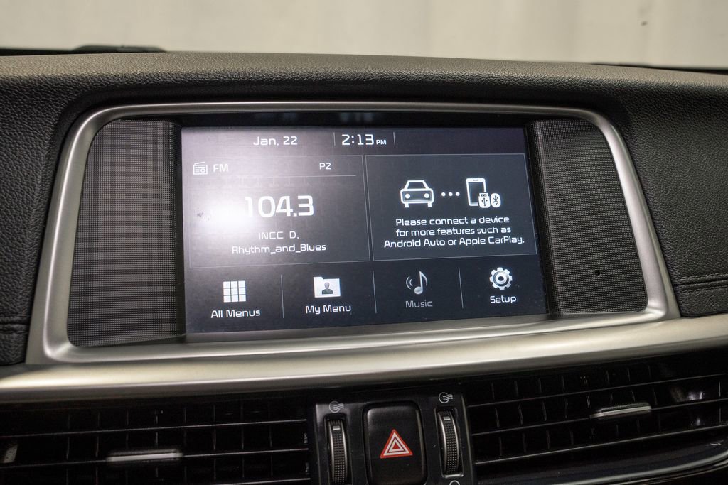 Used 2019 Kia Optima LX image 11