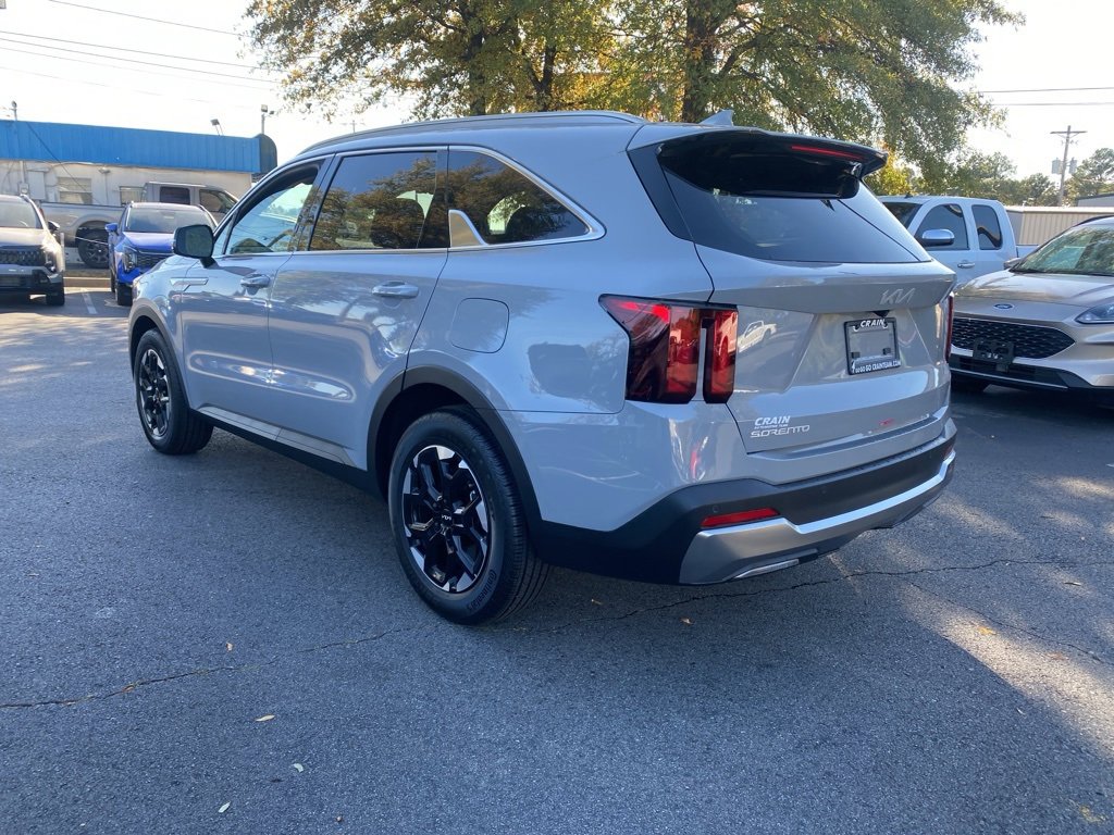 New 2025 Kia Sorento S w/ Panoramic Sunroof Package image 5
