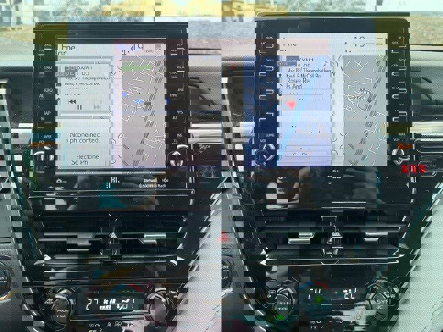 Used 2023 Toyota Camry XSE w/ Navigation Package image 4