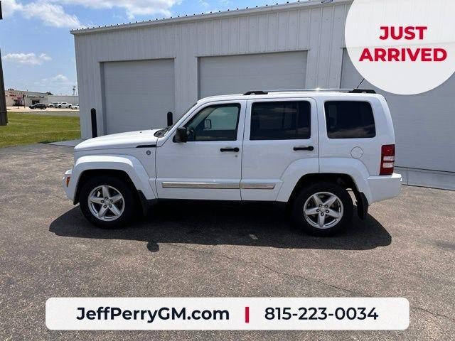 Used 2011 Jeep Liberty Limited AWD/4WD image 10