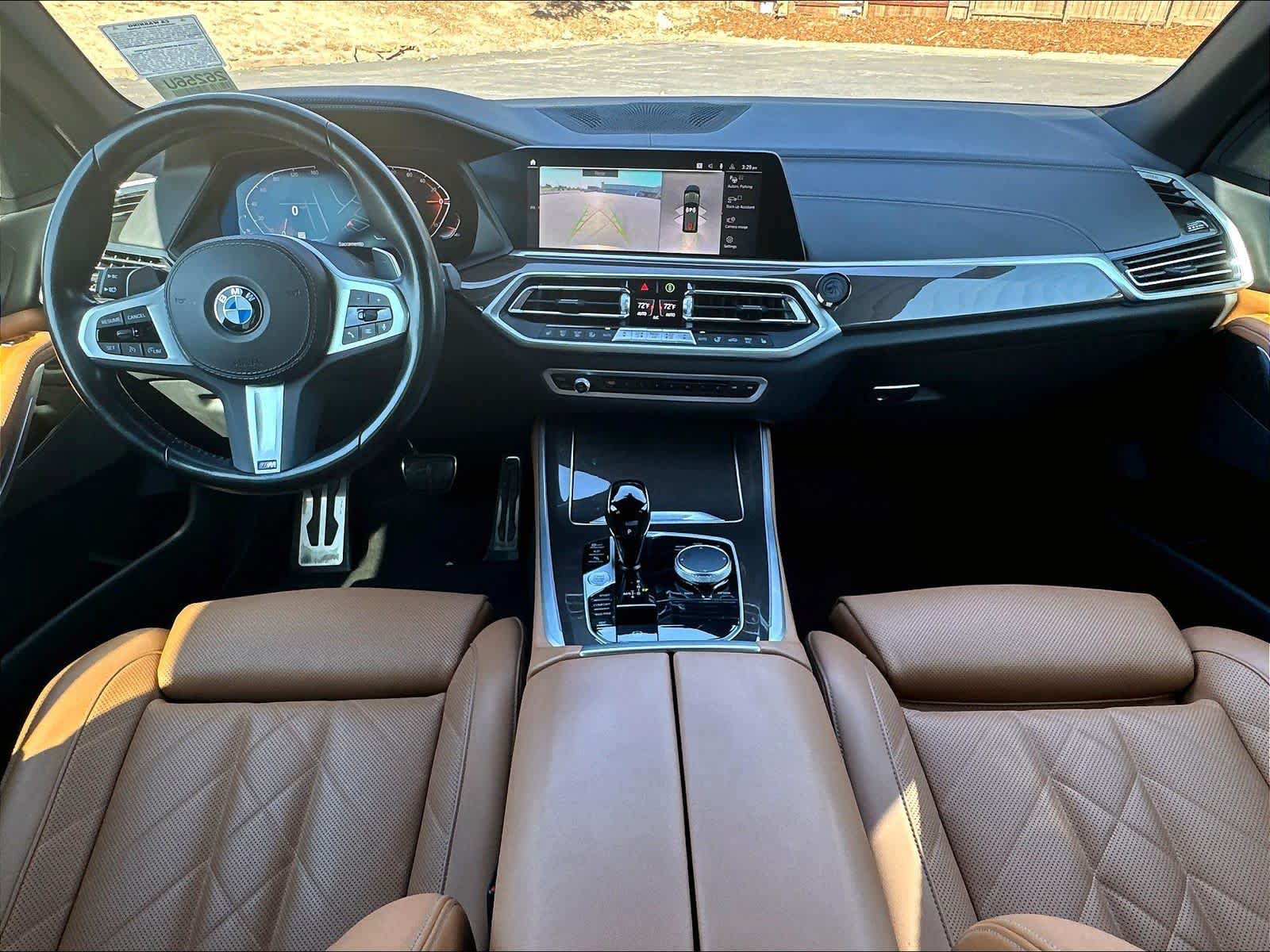Used 2023 BMW X5 xDrive40i w/ M Sport Package AWD/4WD image 19