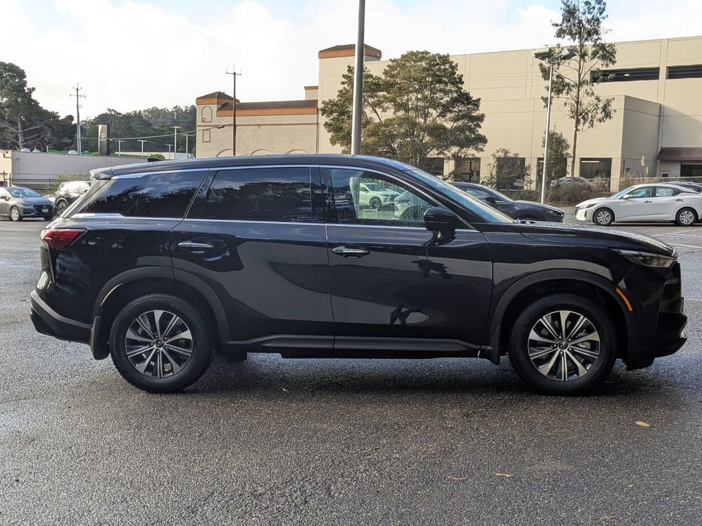 Used 2025 INFINITI QX60 Pure image 4