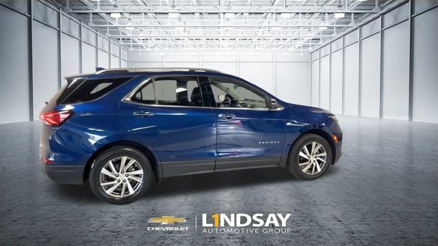 Used 2022 Chevrolet Equinox Premier AWD/4WD image 2