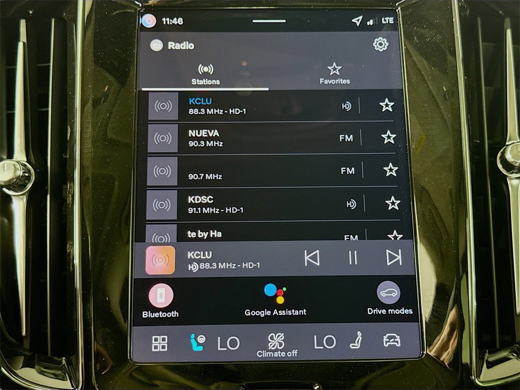 New 2026 Volvo V60 B5 Cross Country Ultra w/ Climate Package image 15