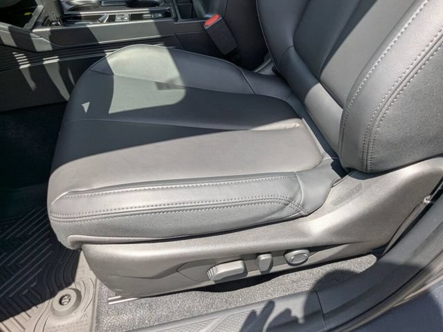Certified 2026 Subaru Outback Premium AWD/4WD image 29