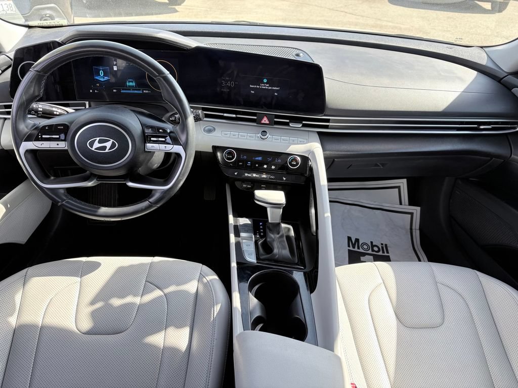 Used 2024 Hyundai Elantra Limited FWD image 8