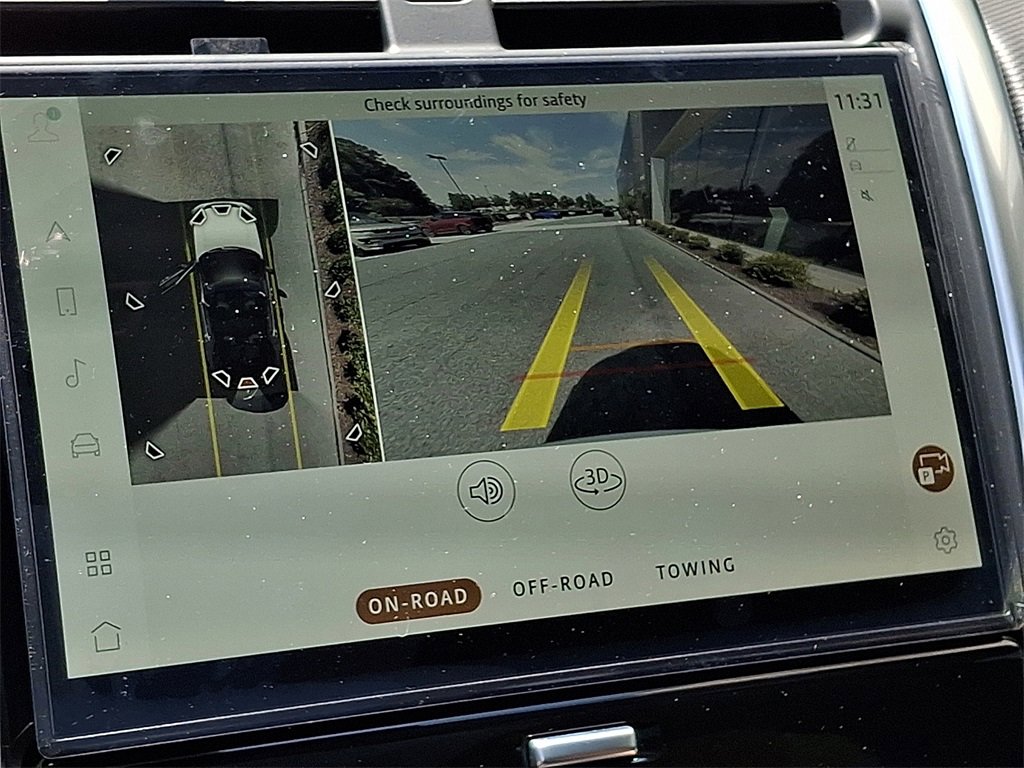 New 2025 Land Rover Discovery Dynamic SE image 15