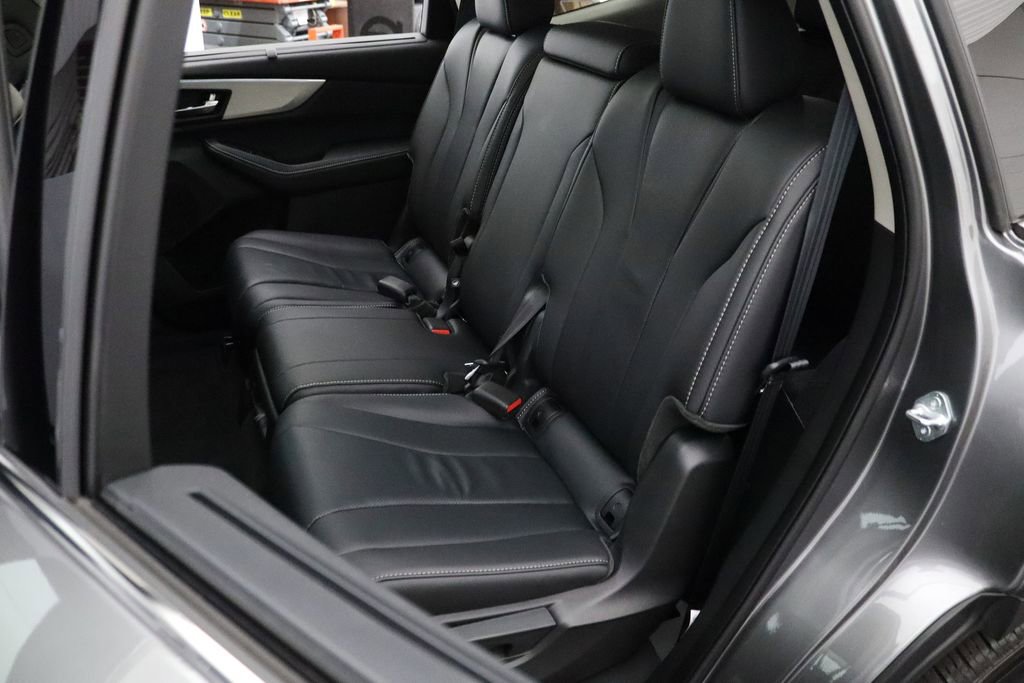 Certified 2024 Acura MDX SH-AWD w/ Technology Package image 10