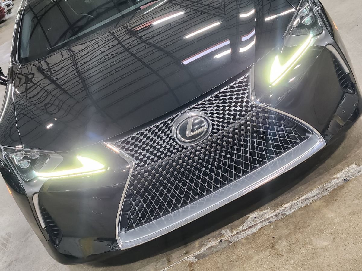 Used 2018 Lexus LC 500 Coupe w/ Sport Package image 19