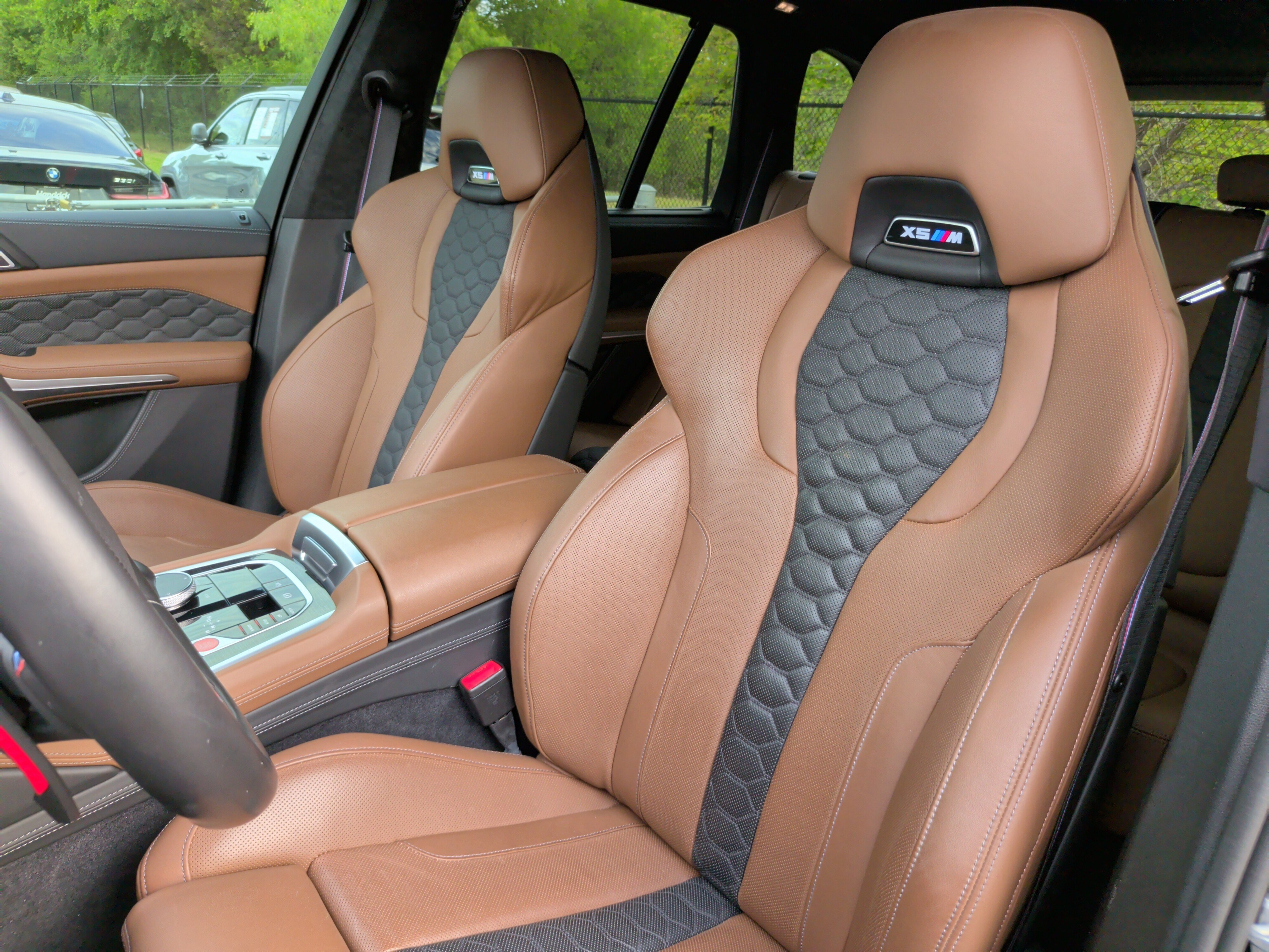 Used 2024 BMW X5 M Competition w/ Executive Package image 25