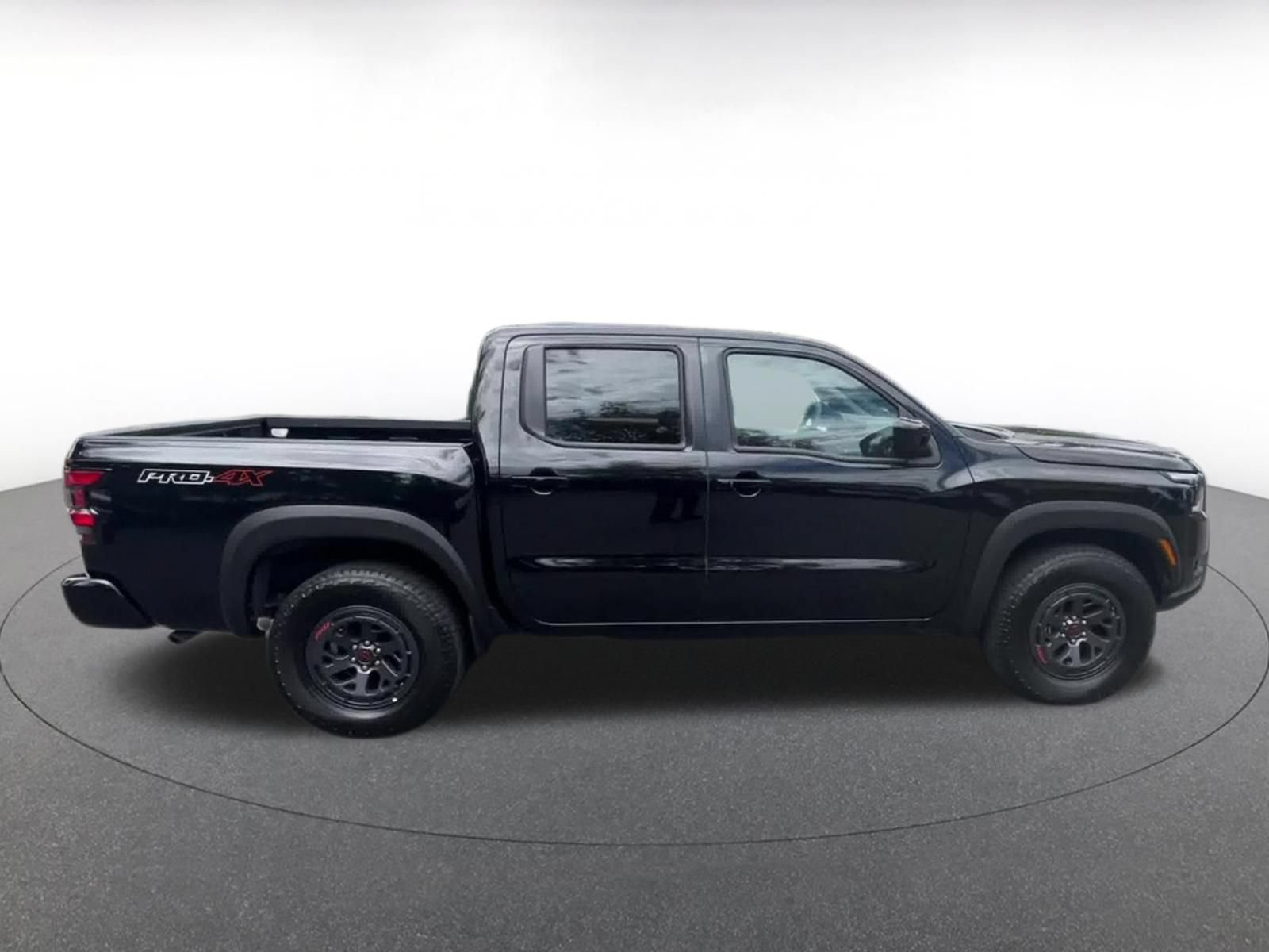 Used 2026 Nissan Frontier PRO-4X AWD/4WD image 16