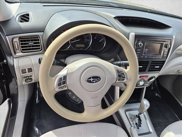 Used 2013 Subaru Forester 2.5X Premium w/ Popular Pkg 2 AWD/4WD image 11