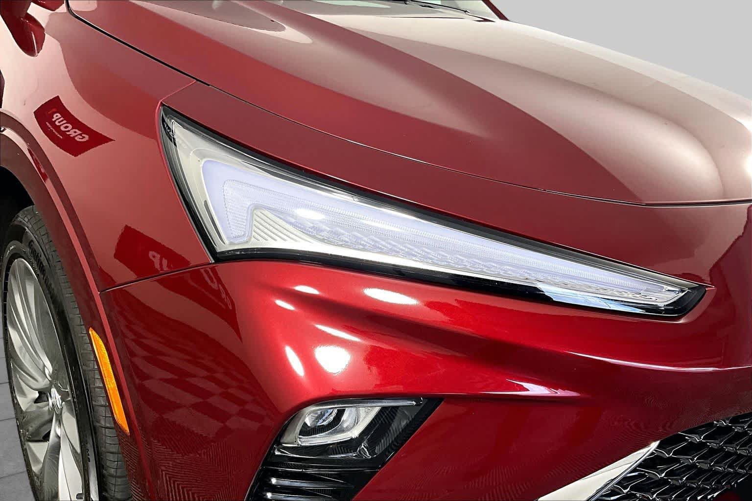 Certified 2025 Buick Envista Avenir FWD image 26