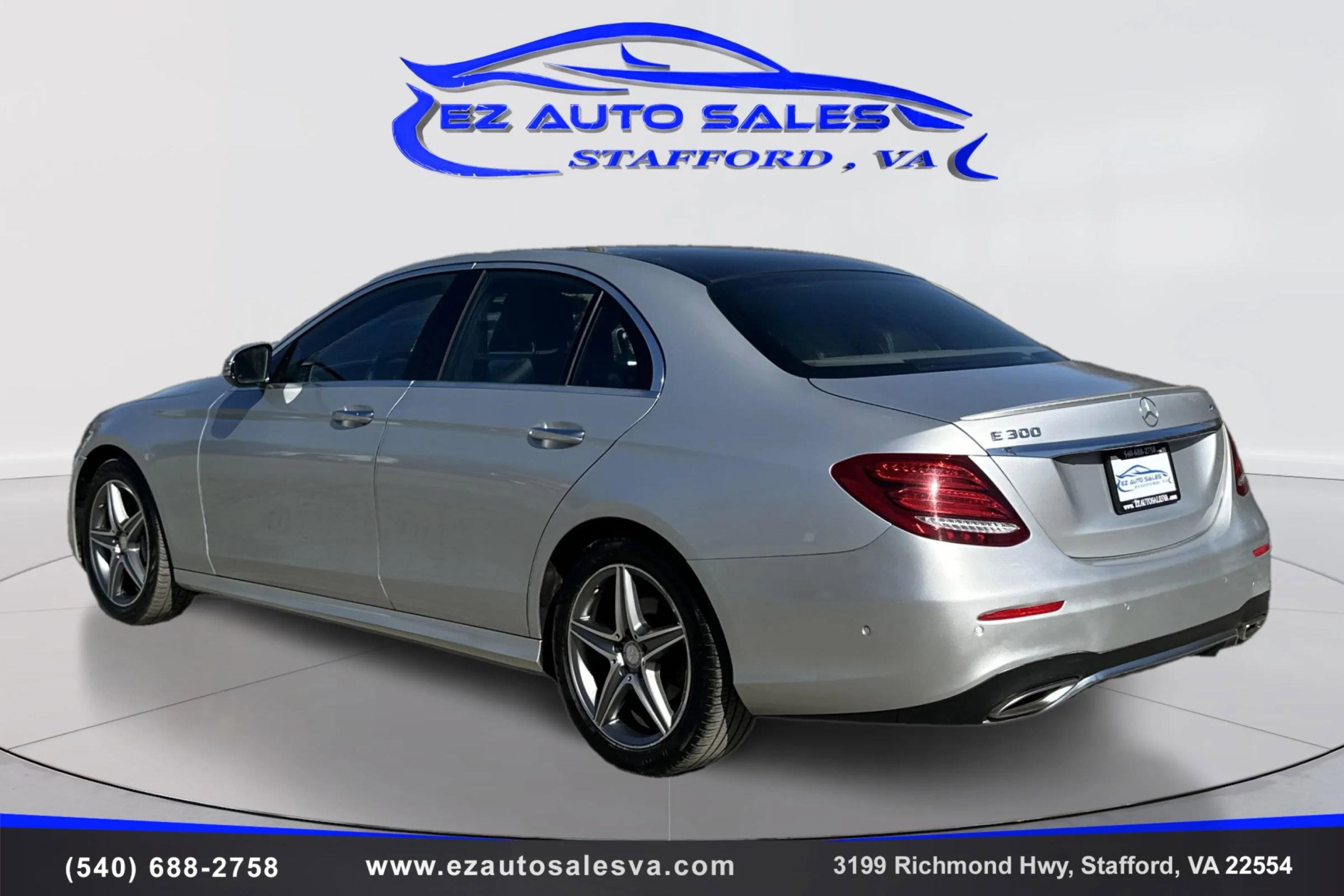 Used 2017 Mercedes-Benz E 300 4MATIC w/ Premium 1 Package image 7