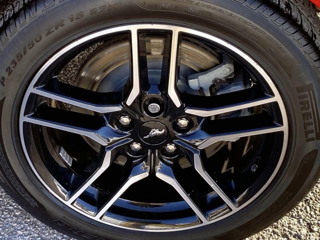 Used 2022 Ford Mustang GT Premium w/ Equipment Group 401A image 30