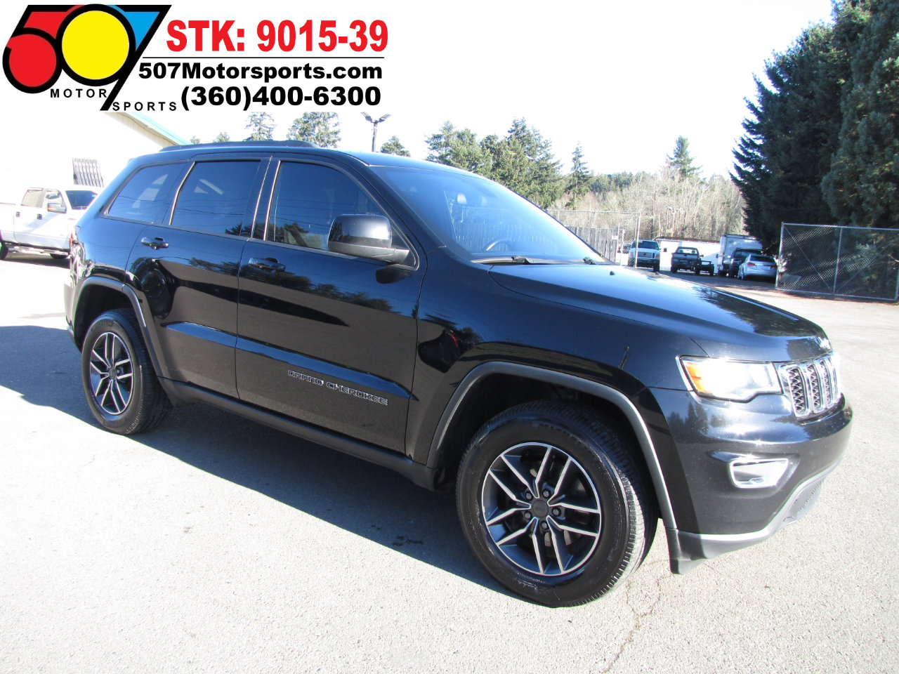 Used 2020 Jeep Grand Cherokee Laredo image 9