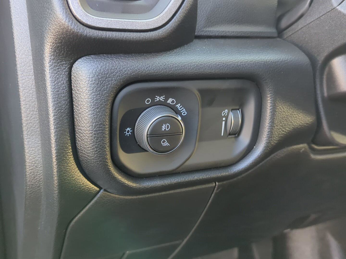 New 2026 RAM 5500 Tradesman image 15