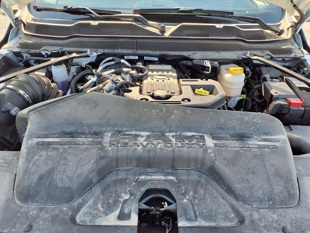 Used 2025 RAM 3500 Laramie image 38