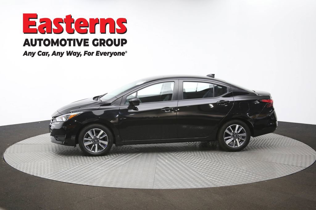 Used 2023 Nissan Versa SV image 58