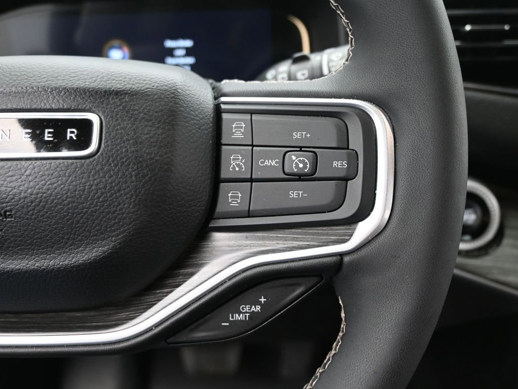 Used 2024 Jeep Wagoneer Series II w/ Premium Group I image 20