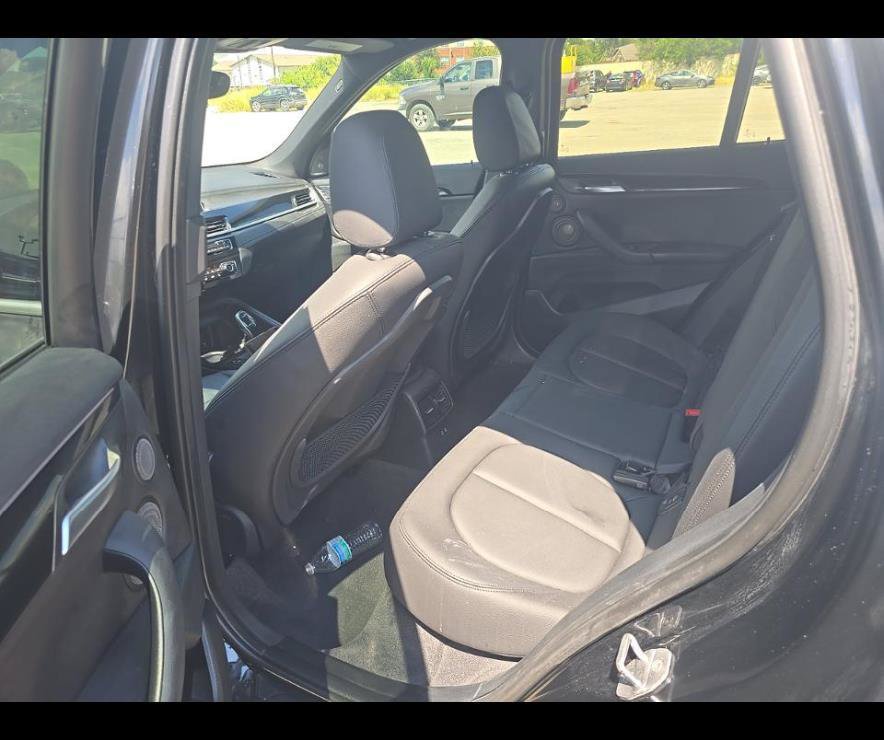 Used 2022 BMW X1 sDrive28i w/ Premium Package 2 FWD image 7