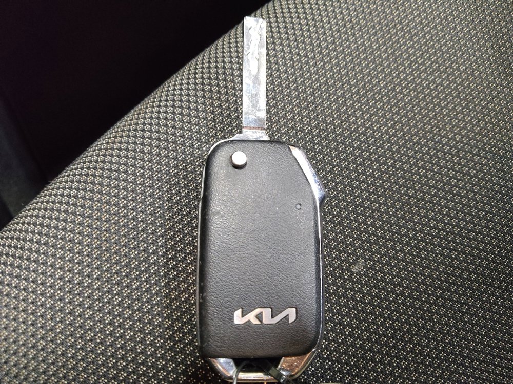 Used 2024 Kia Forte LXS w/ LXS Technology Package image 32