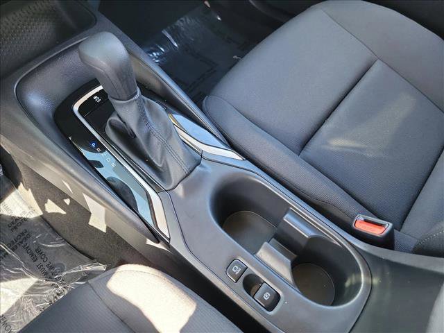 Used 2025 Toyota Corolla LE image 22