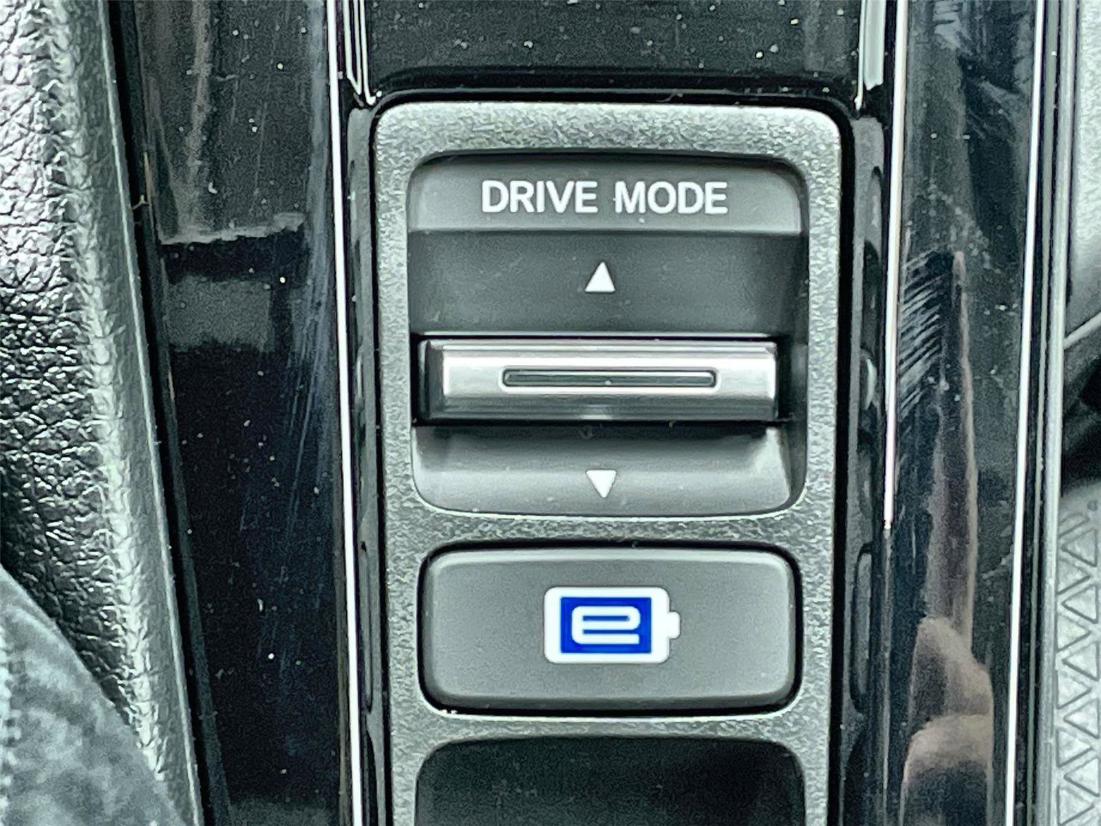 New 2025 Honda Accord EX-L image 17