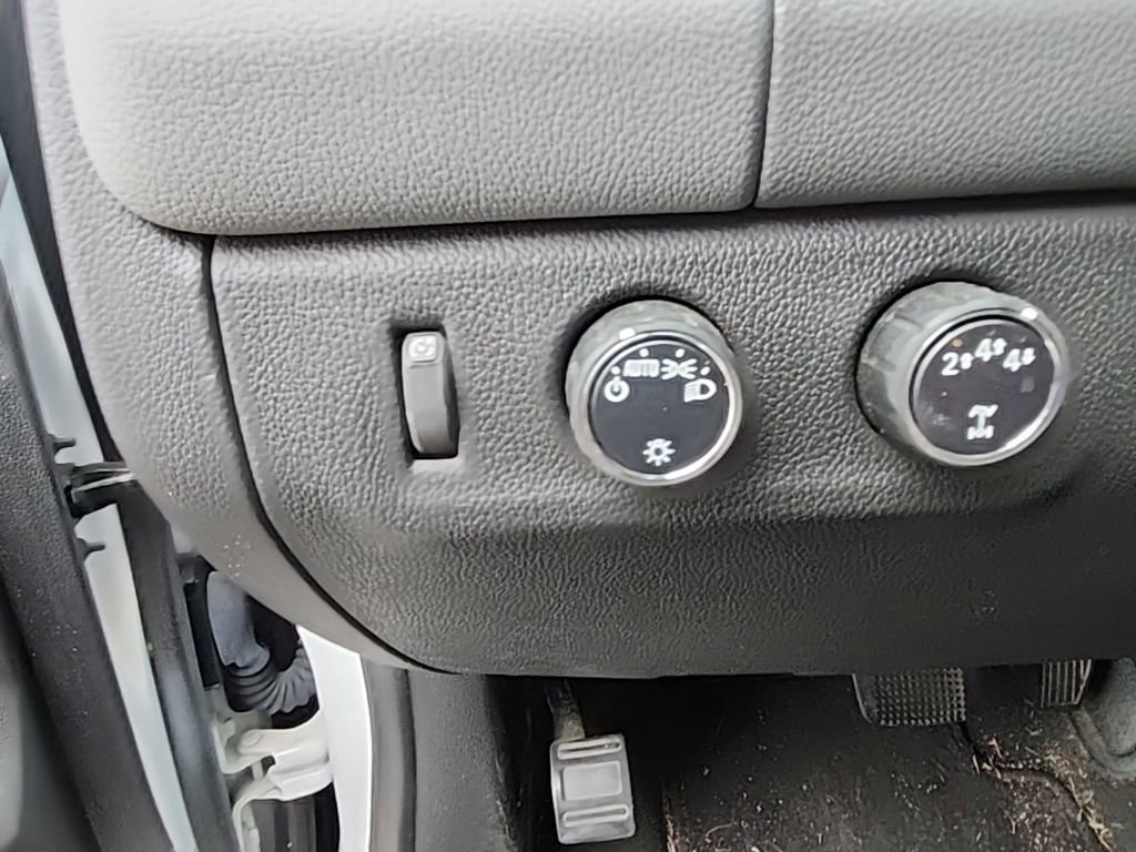 Used 2021 Chevrolet Colorado W/T w/ WT Convenience Package image 25