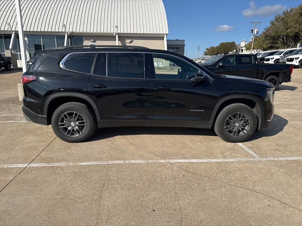 Used 2025 GMC Acadia Elevation image 8