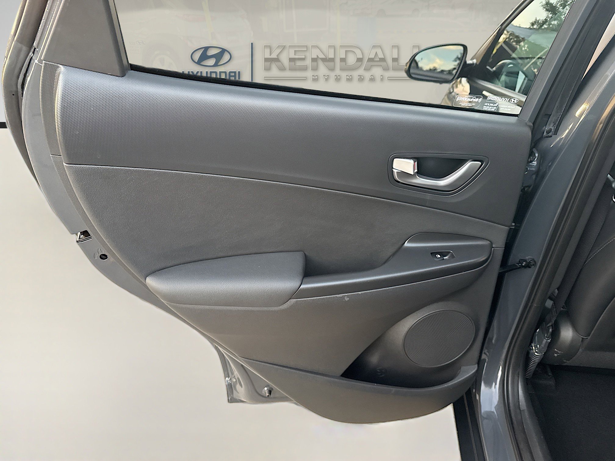 Used 2023 Hyundai Kona Limited w/ Cargo Package image 24