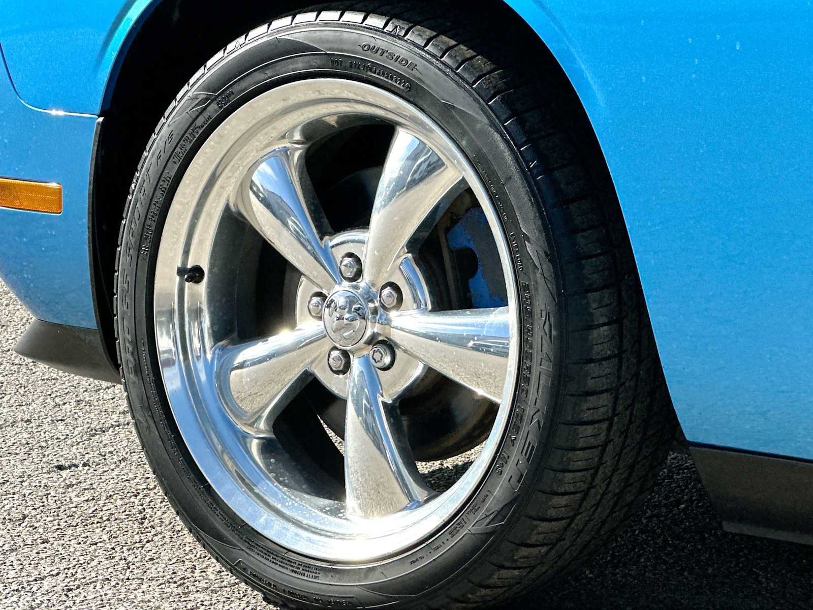 Used 2010 Dodge Challenger R/T RWD image 11
