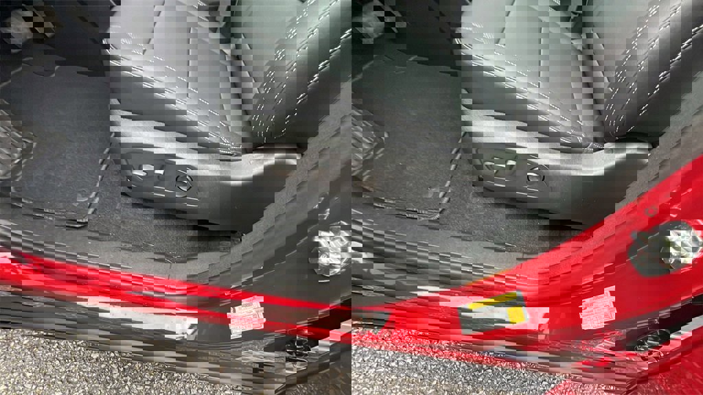 New 2026 Chevrolet Traverse LT w/ Sun and Wheel Package image 14