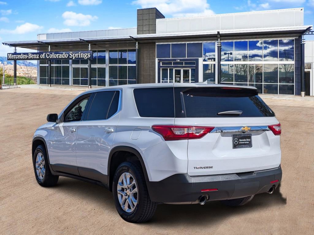 Used 2021 Chevrolet Traverse LS image 5