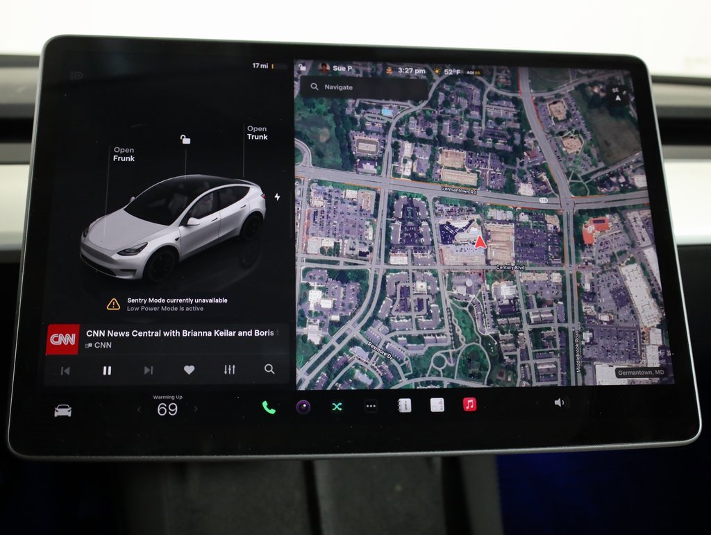 Used 2023 Tesla Model Y Performance image 17