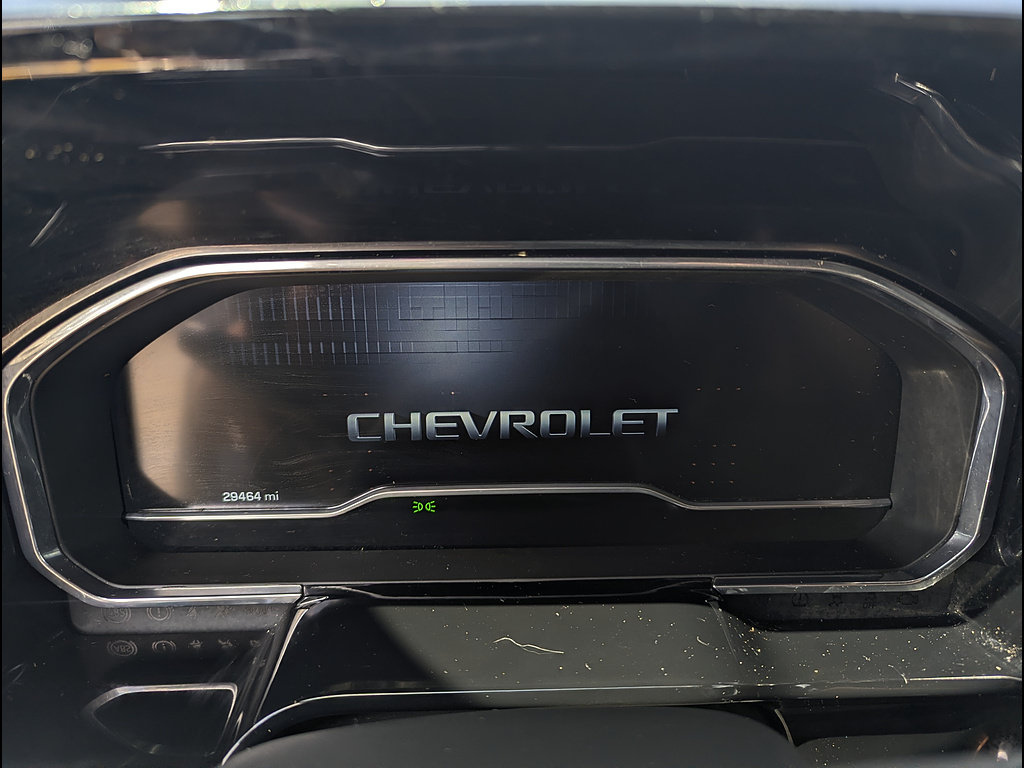 Used 2023 Chevrolet Silverado 1500 RST w/ Convenience Package II AWD/4WD image 2