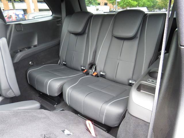 Used 2025 Mercedes-Benz GLS 450 4MATIC image 24