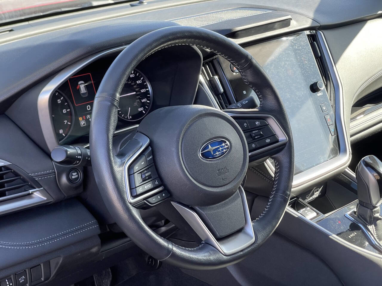 Used 2023 Subaru Outback Limited w/ Popular Package #2 image 2