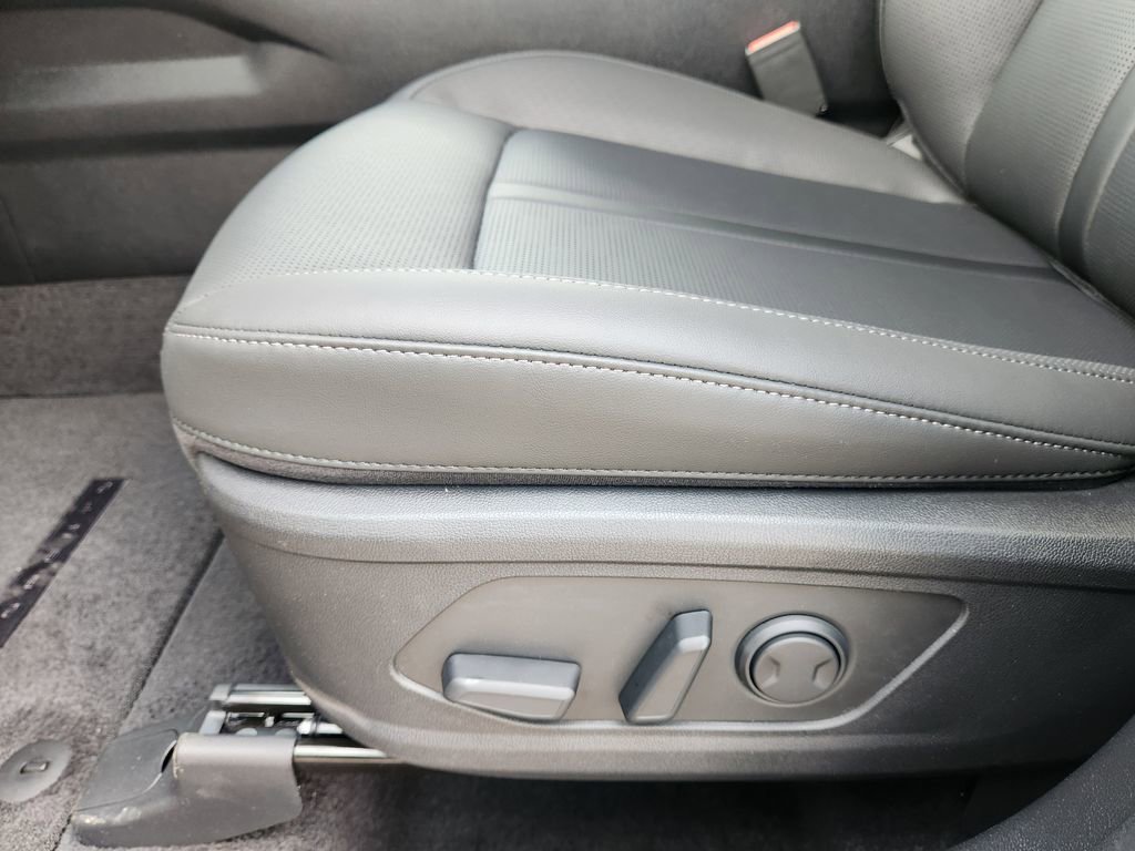 New 2026 Kia Sorento S image 18