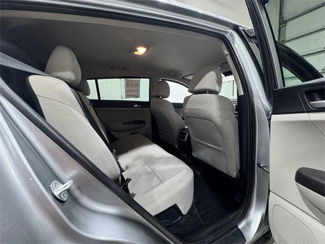 Used 2020 Kia Sportage LX image 9