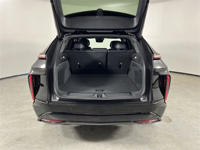 Used 2024 Cadillac Lyriq Sport image 27