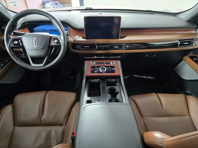 Used 2020 Lincoln Aviator Reserve w/ Equipment Group 202A AWD/4WD image 21