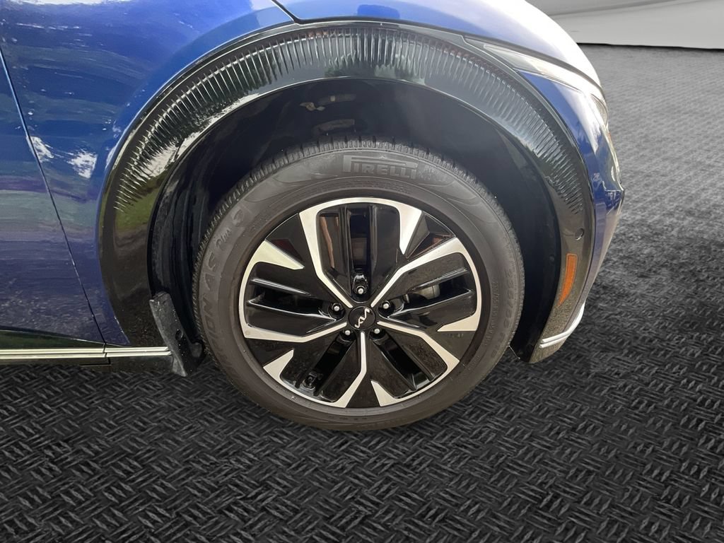 Used 2022 Kia EV6 Wind w/ Wind Technology Package AWD/4WD image 11