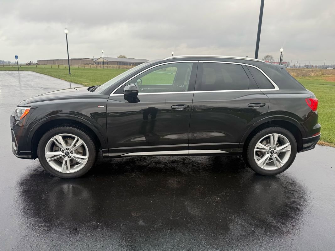 Used 2021 Audi Q3 2.0T Premium w/ Convenience Package image 8