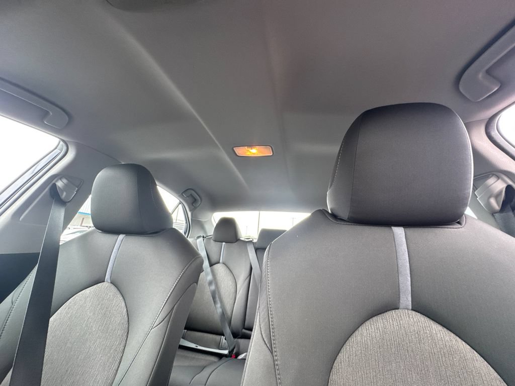 Used 2022 Toyota Camry LE FWD image 31