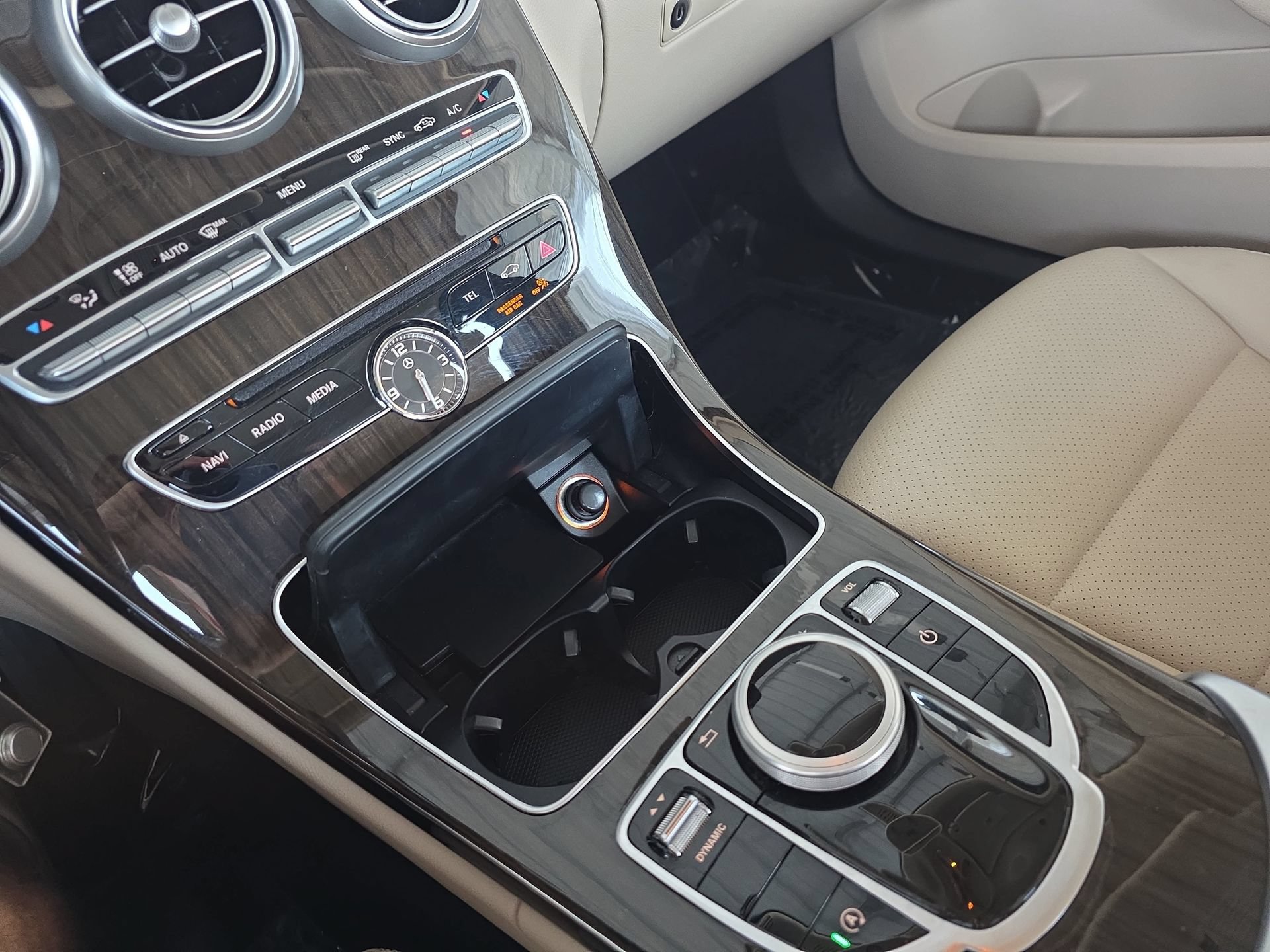 Certified 2017 Mercedes-Benz C 300 4MATIC Sedan image 24